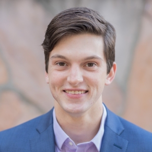 headshot of Griffin Carter